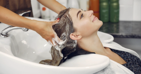 Як вибрати натуральний шампунь для різних типів волосся